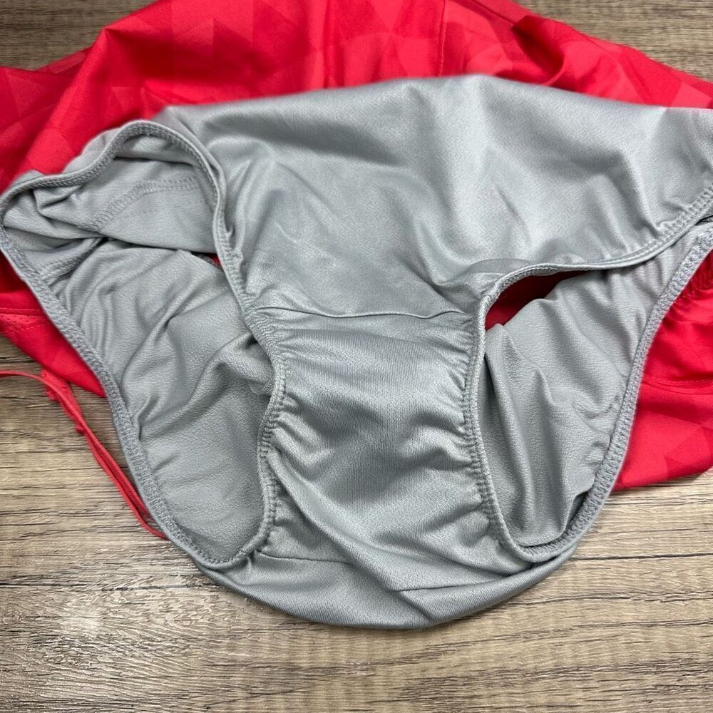 Nike~Women's~5K running shorts with liner printed red~(575097-601)~Size XS‎ - Picture 4 of 5